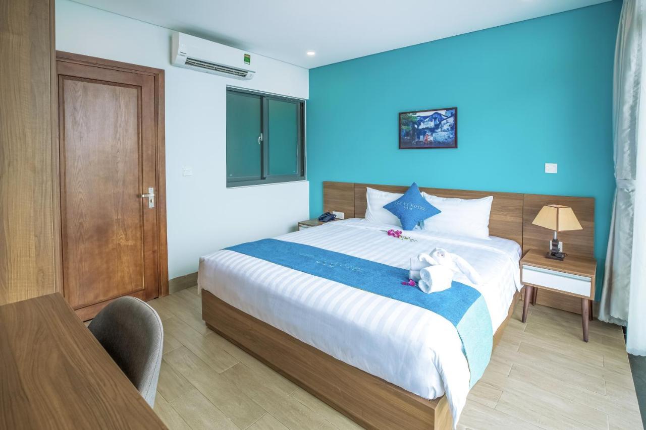 เยนวี โฮเต็ล แอนด์ อพาร์ตเมนต์ Hotel ดานัง ภายนอก รูปภาพ